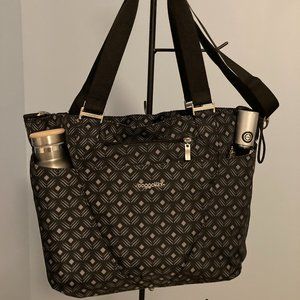 Baggallini Avenue Tote with Laptop/IPad Pocket -  Black/Gray